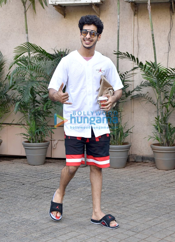 ishaan khatter snapped outside the gym 3