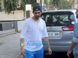 Photos: Kartik Aaryan at Vishesh Films office