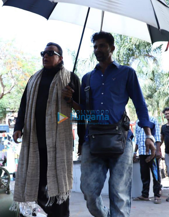 photos ajay devgn rakul preet singh and mithun chakraborty snapped on the sets of super dancer 3