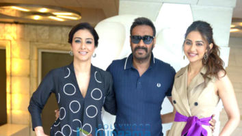 Photos: Ajay Devgn, Rakul Preet Singh and Tabu snapped during De De Pyaar De promotions