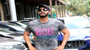 Photos: Arjun Kapoor snapped promoting his film India’s Most Wanted at JW Marriott in Juhu