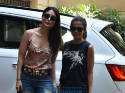 Photos: Kareena Kapoor Khan and Amrita Arora spotted in Bandra