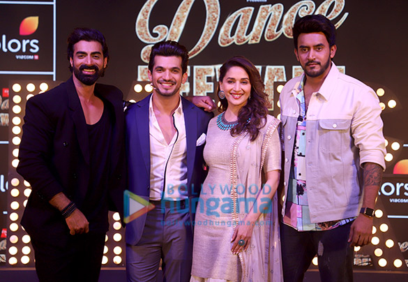photos madhuri dixit snapped on sets dance deewane 1