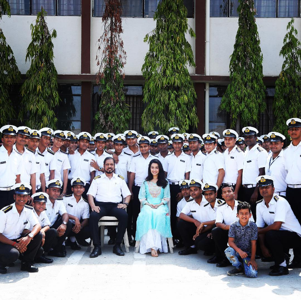 Shraddha Kapoor shares some quality time with budding Navy officers during Saaho shoot