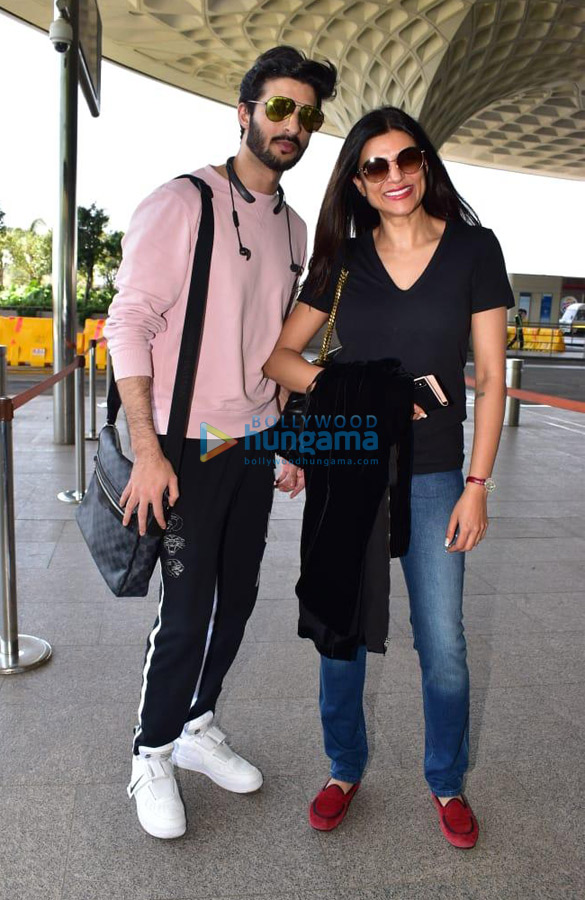 Photos: Sushmita Sen snapped at the airport