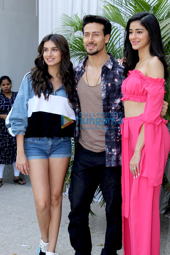 tara sutaria tiger shroff and ananya pandey snapped promoting student of the year 2 at krome studio 5