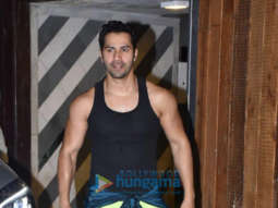 Varun Dhawan spotted at the gym in Juhu