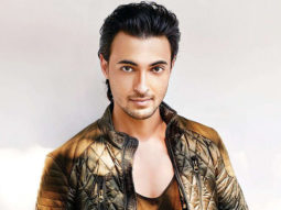 SCOOP: Aayush Sharma to do a COMEDY-THRILLER after Kwatha