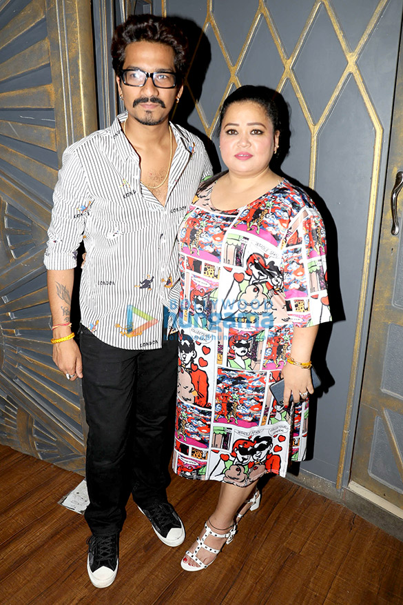 birthday bash of mika singh at sin city 17