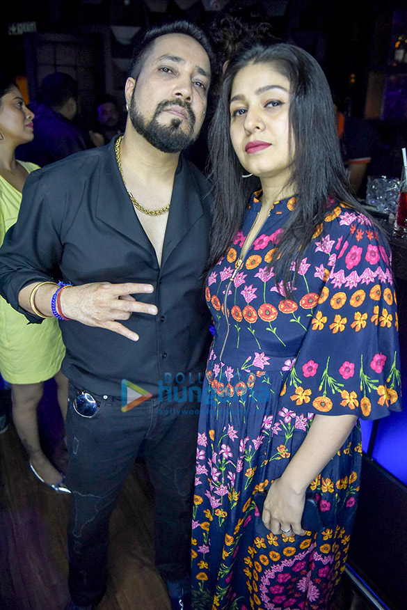 birthday bash of mika singh at sin city 6