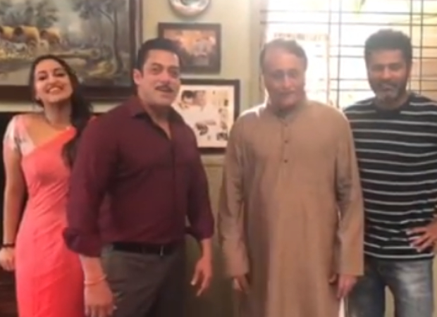 Dabangg 3: Salman Khan reveals Vinod Khanna's brother Pramod Khanna will essay the role of Prajapati Pandey Dabangg 3: Salman Khan reveals Vinod Khanna's brother Pramod Khanna will essay the role of Prajapati Pandey