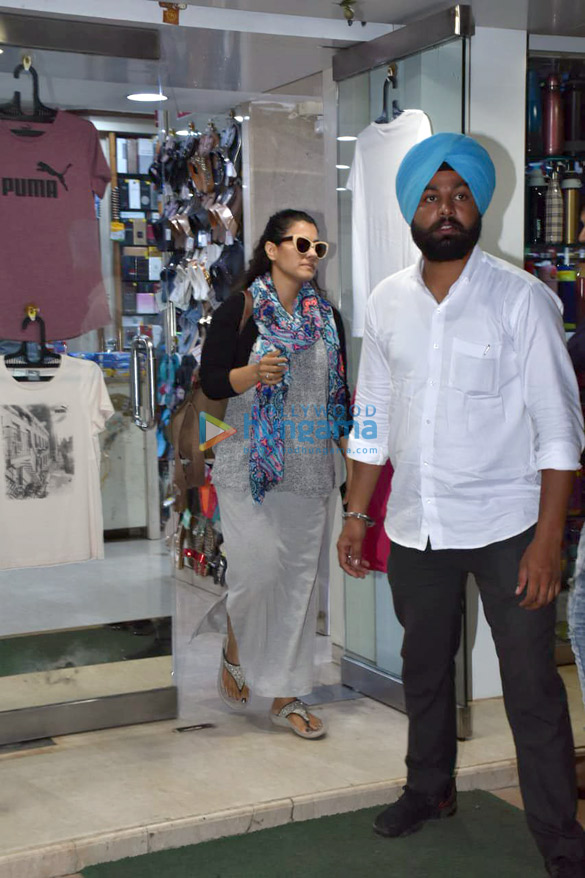 kajol snapped at a store in juhu 3