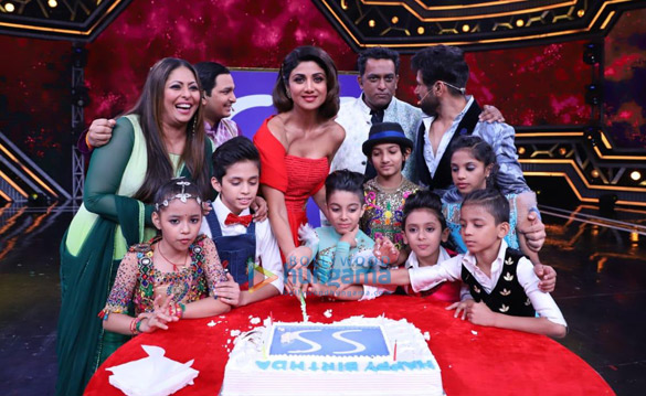 photos aruna irani snapped on the sets of super dancer chapter 3 4