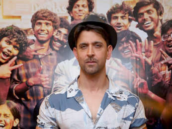Photos: Hrithik Roshan and Mrunal Thakur snapped during 'Super 30' promotions