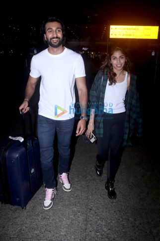 Photos: Meezaan Jafri, Sharmin Segal, Adah Sharma and others snapped at the airport