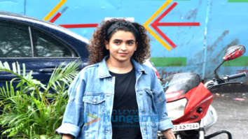 Photos: Sanya Malhotra spotted at Oscar hall in Andheri
