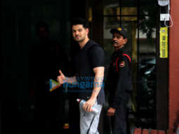 Photos: Sooraj Pancholi spotted at Aayush Sharma’s house