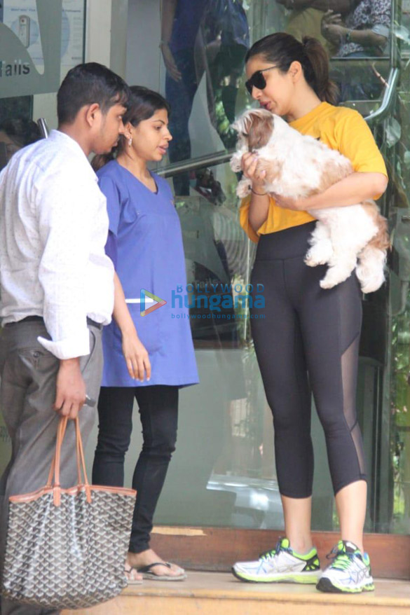 photos sophie choudry spotted at a pet clinic 1