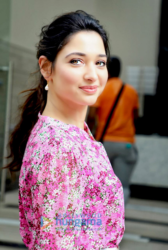 photos tamannaah bhatia snapped in mumbai 1