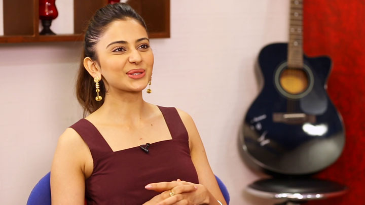 Rakul Preet’s Effortless Styling, Favourite Song & Funny Scenes in De De Pyaar De | Luv Ranjan Rakul Preet’s Effortless Styling, Favourite Song & Funny Scenes in De De Pyaar De | Luv Ranjan