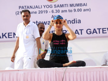 Photos: Shilpa Shetty snapped celebrating World Yoga Day at Gateway of India