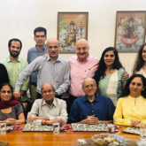 Anupam Kher walks down memory lane as he dedicates this heartfelt post to Sooraj Barjatya and his family!