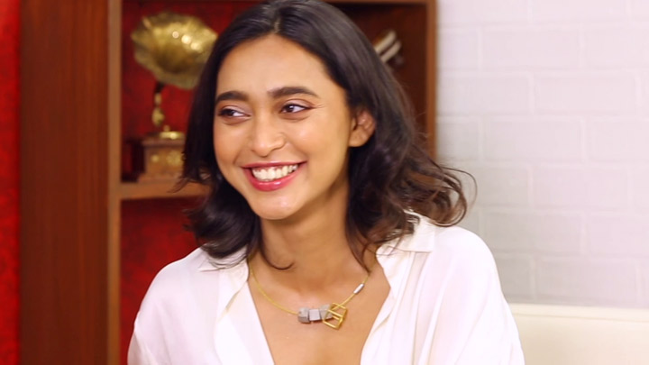 “I Love Shah Rukh Khan, Ayushmann Is Fabulous”: Sayani Gupta | Article 15 | Anubhav Sinha “I Love Shah Rukh Khan, Ayushmann Is Fabulous”: Sayani Gupta | Article 15 | Anubhav Sinha