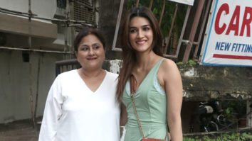 Kriti Sanon with her mom spotted at Kromakay Salon Juhu