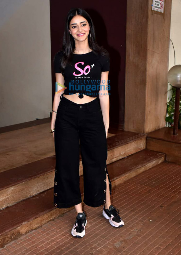 photos ananya panday spotted at the kwan office in andheri 6