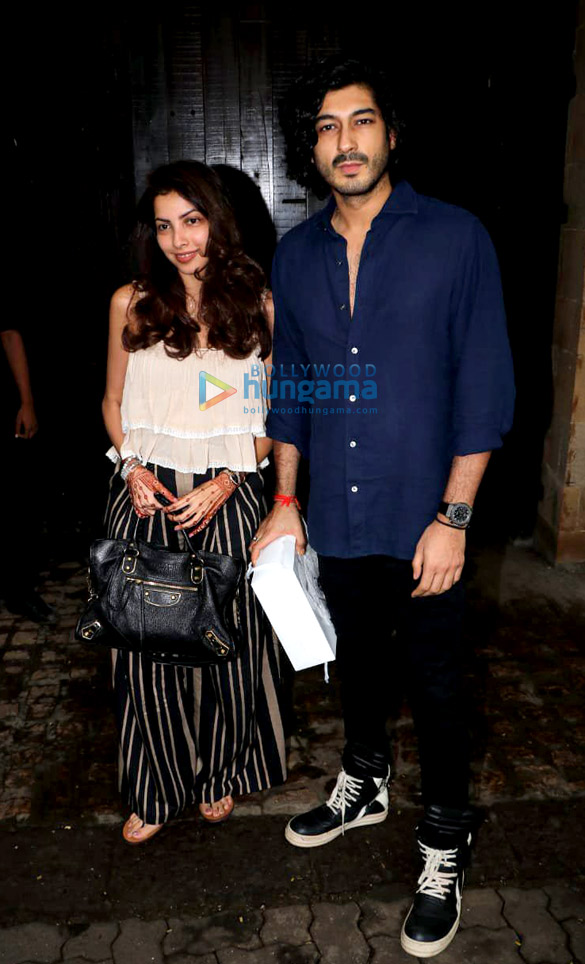 photos arjun kapoor sanjay kapoor shanaya kapoor and others spotted at anil kapoors house 5