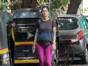 Photos: Bruna Abdullah spotted in Bandra