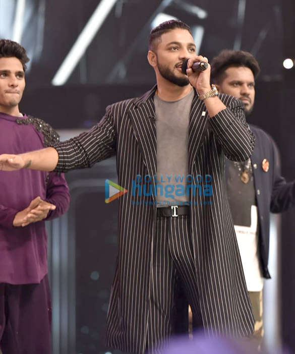 photos diljit dosanjh snapped on sets of dance india dance 3