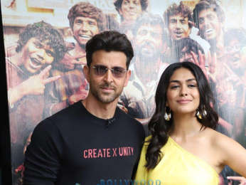 mrunal thakur and hrithik roshan