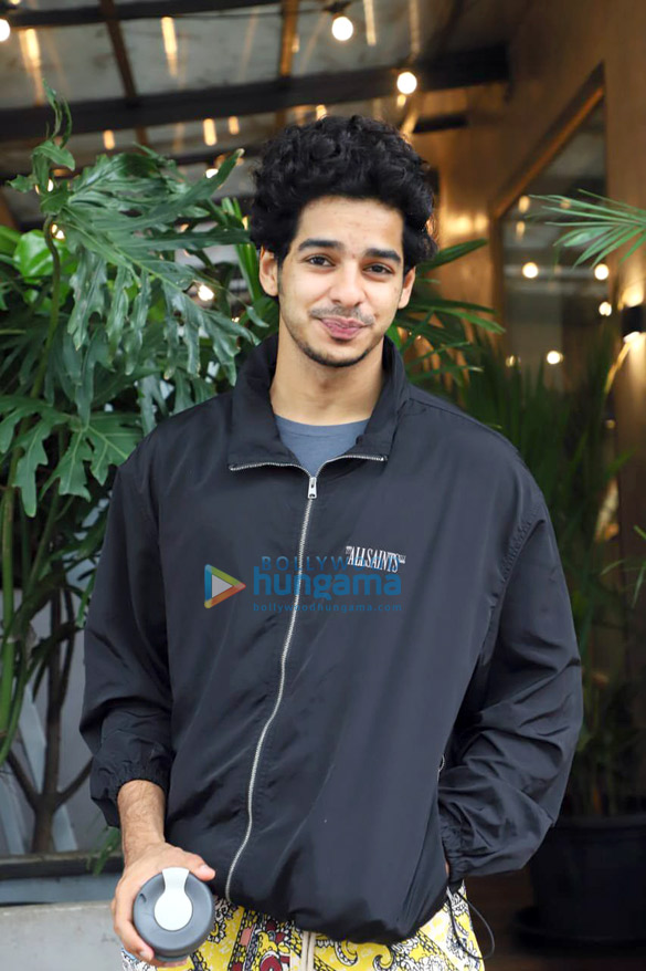 photos ishaan khatter snapped in mumbai 2