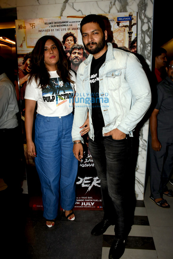 photos kriti sanon nupur sanon patralekha and others grace the screening of super 30 at yrf 14
