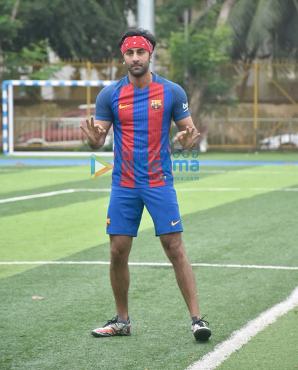 Photos: Ranbir Kapoor snapped at All Stars football match Photos: Ranbir Kapoor snapped at All Stars football match