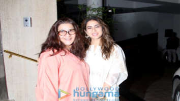 Photos: Sara Ali Khan snapped with her mom Amrita Singh at Manish Malhotra’s residence