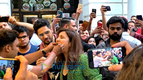 photos sidharth malhotra and parineeti chopra promote their film jabariya jodi in delhi 1