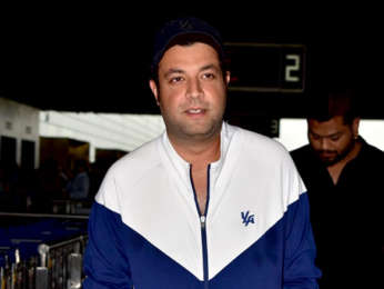 Photos: Akshay Kumar, Sonakshi Sinha, Varun Sharma and others snapped at the airport