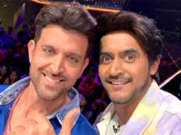 Shashank Khaitan has a fan-boy moment with Hrithik Roshan, as he attends Dance Deewane to promote Super 30