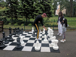 Twinkle Khanna says losing to Akshay Kumar in a game is inevitable