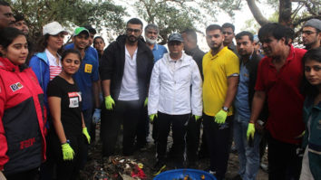Arjun Kapoor supports Carter road beach clean up drive