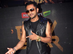 Non-bailable arrest warrant issued against Honey Singh