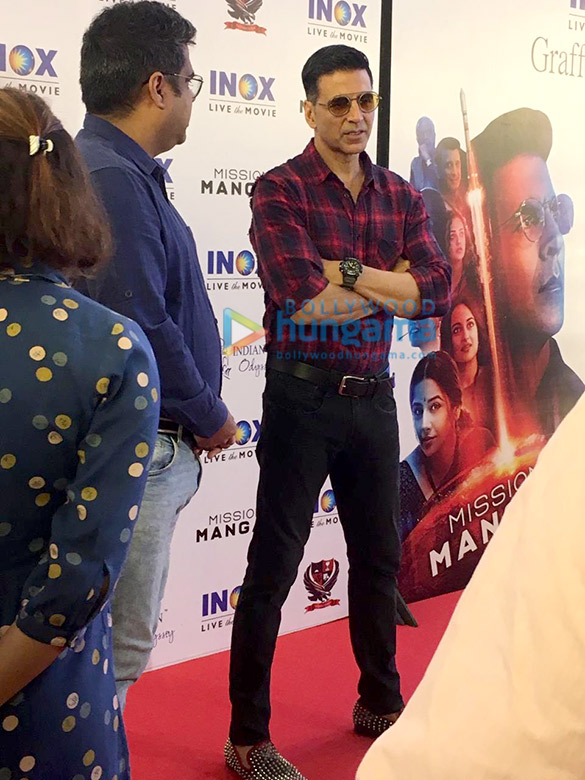 Photos: Akshay Kumar snapped promoting his film ‘Mission Mangal’ Photos: Akshay Kumar snapped promoting his film ‘Mission Mangal’