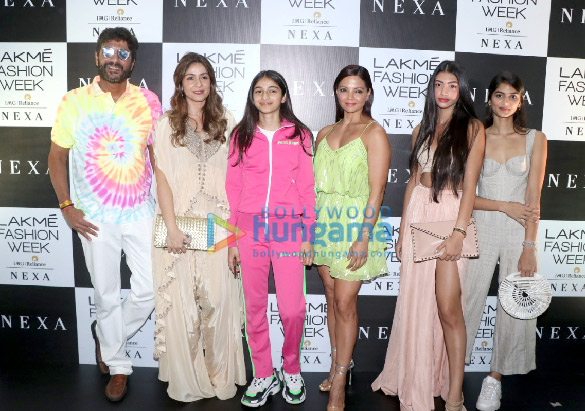 photos ananya panday chunky panday and others walk the ramp as show stoppers at lakme fashion week 2019 day 4 10
