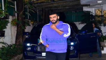 Photos: Arjun Kapoor snapped at a dubbing studio in Juhu