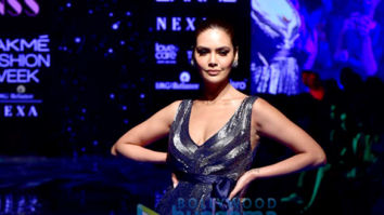 Photos: Esha Gupta walks the ramp as the show stopper at Lakme Fashion Week 2019