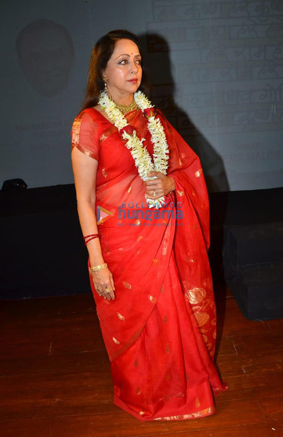 photos hema malini snapped at the inauguration of hare krishna mantra at iskcon juhu 2