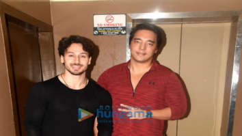 Photos: Hrithik Roshan, Tiger Shroff, Disha Patani and others spotted at Juhu PVR