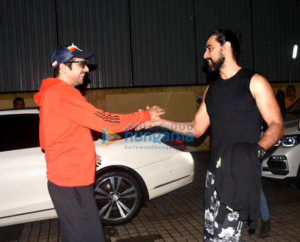photos hrithik roshan tiger shroff disha patani and others spotted at juhu pvr 6